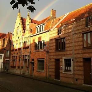 https://bb-emma.bruges-hotels.info